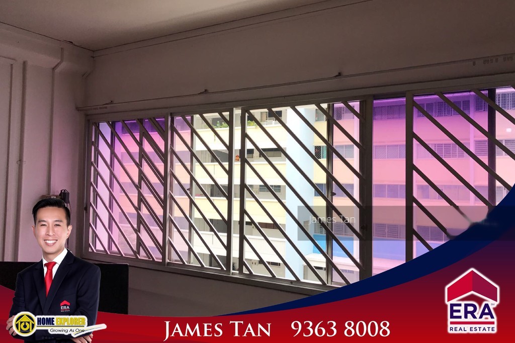 Hougang Avenue 8 thumbnail photo